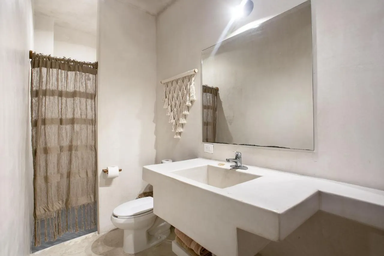 Hotel Amansala Pueblo Tulum 2*,  México